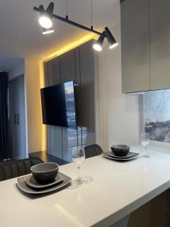 Lujoso y Cómodo Apartamento en Distrito Artemisa - Tegucigalpa - 8