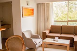 Portal del Rodeo ApartaHotel - Arkadia Mall - 3