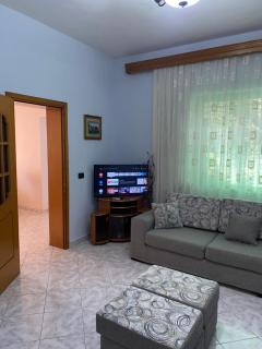 Family House - Gjirokastër - 3