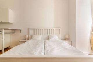 Beautiful Apartment by Stromovka Park - Prague - 8