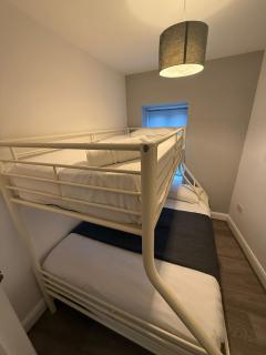 5 Eyre Square Lane - 5