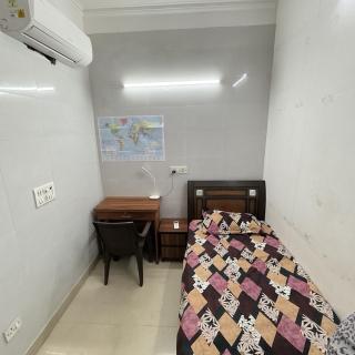 lavish room - 2