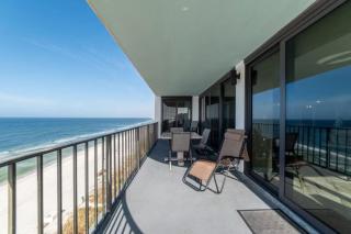 It Doesn’t Get Any Better Than This! 2BR 2BA Sleeps 8 Beachfront! - 8