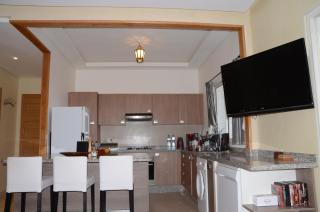Apartment with large terrace and pool - 2
