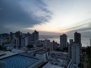 Apartamento Sky Tower Rodadero - Gaira - 0
