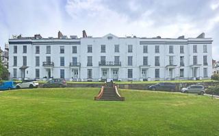 Seaside Serenity in a Historic 1830s Gem Sleeps 4 - Ilfracombe - 4