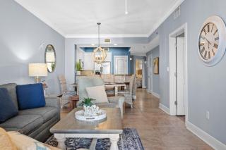 Azure 422 - Ocean Views & Free Beach Service! - 2