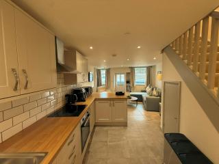 Cottages at The Vine Tree, Cottage 1 - Llangattock - 6