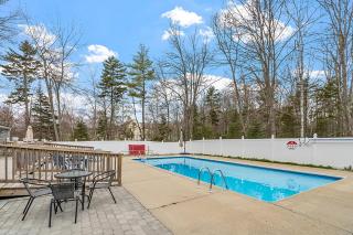 Kennebunk/Kennebunkport Beach House w/Pool! - 5