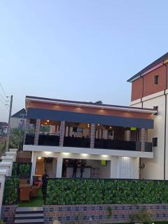 Zustel Hotel and Suites - 2