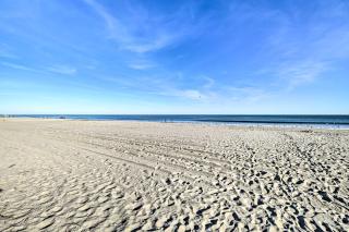 Prime Location and Ocean View Myrtle Beach Condo! - Myrtle Beach - 7