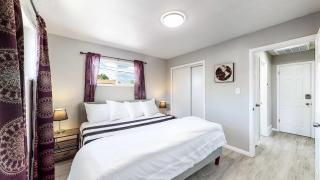 Large family home near Hidden Lake - 2