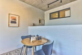 Secure building, Wifi, central, Promenade central! - 1