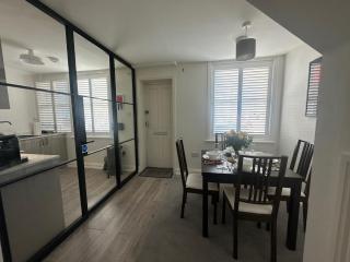 House by the Sea, Worthing - 1