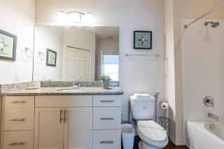 Corner Villa in West Lucaya – Your Ideal Getaway - 3