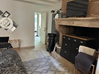 Le Bois de Montpouillan - 1