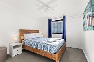 Pipers Spot - Pet Friendly - Fireplace with Swimming Pool - 3