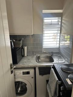 Double Room Ensuite in Croydon Family Home - Addington - 1