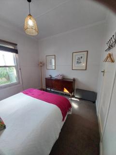 Lavender Cottage - Cute, Cosy & Pet Friendly - 2