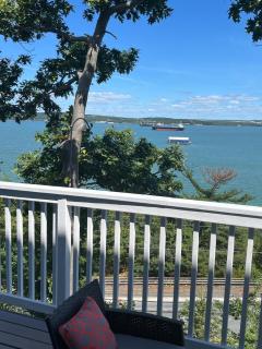 Entire Cozy Apartment with Share Jacuzzi to Enjoy Amazing Views - Halifax - 6