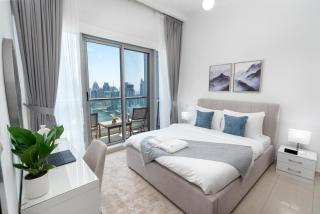 Charming 1 Bedroom Marina View - 1