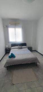 Habitación Matrimonio Espaciosa en Vivienda Compartida - 5