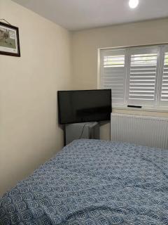 Double Room Ensuite in Croydon Family Home - 9