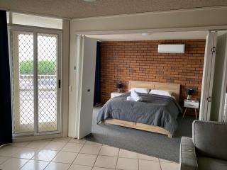 Northpoint Holiday Apartments - Alexandra Headland - 0