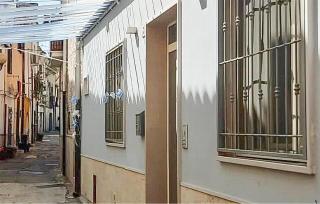 Stunning Apartment In San Severo - 4