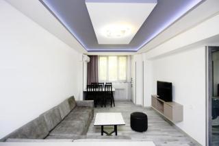 M15great apartment in the very center of the capital - Erevan - 9