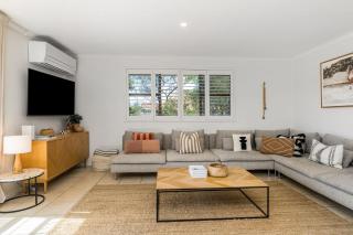 Lawson Beachfront - 6