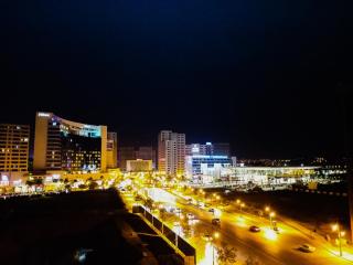 Moderne Appartement au plein Centre-Ville en Face Hilton & la Gare de Train TGV avec climatisation N2 - Tangier - 4