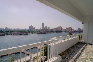 Stunning Nile & Zamalek View - 8
