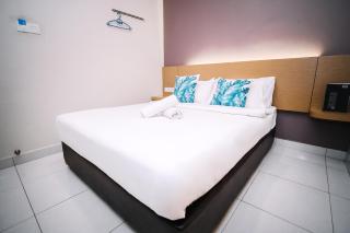 Swing & Pillows - Johor Bahru - 0