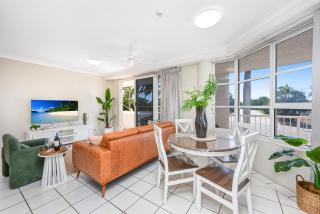 Heart of Townsville on the Harbour - 2