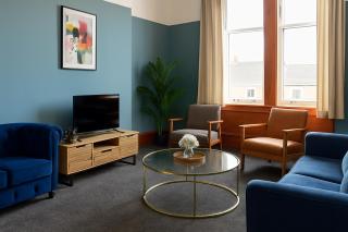 Family and Group Stay 2BR by Park Sleeps 7 - 0