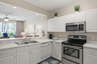 Destin West Gulfside 116 - Ground Floor - Beachfront - Handicap Accessible! - 2