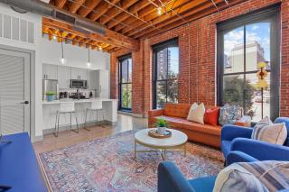 Riverfront Loft - Gym Cafe - G203 - Saint Louis - 0