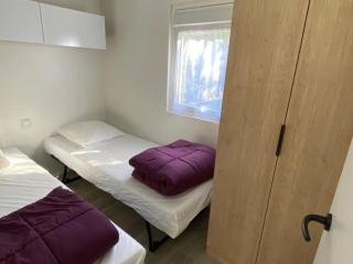 Mobil-home 4 pers avec terrasse à Guégon - API-1-52-558 - Guégon - 5