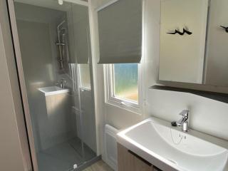 Mobil-home 4 pers avec terrasse à Guégon - API-1-52-558 - Guégon - 4