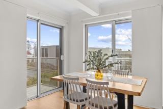 Stylish 2-Bed Home Steps from Henley Beach - 4