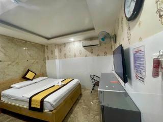 HOTEL Ánh Hồng - Ho Chi Minh City - 4