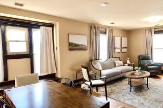 Downtown Location With Washer and Dryer. - 6