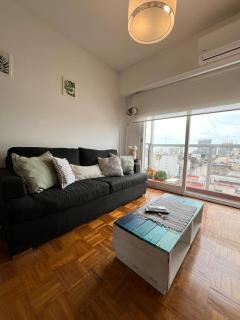 Hermoso departamento con cochera en Recoleta - Buenos Aires - 1