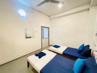Kenashi Green Villa - Weligama - 8