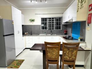 2 Bedroom Unit Near City Center - Suva - 5