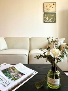 Urban Hub Bund Art Deco 3Bedroom Enjoy the View of Shanghai with Balcony - 8