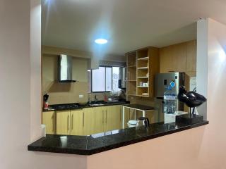 Vista al Mar, amplio, Miraflores, cómodo departamento - 5