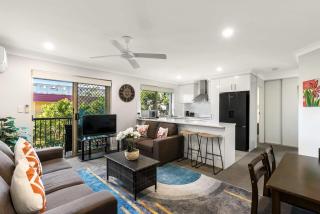 Charming 3-bed Apartment near Local Shops - Brisbane - 0