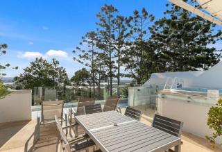 Picture Point Penthouse 11 - Private Rooftop Spa - Noosa Heads - 9